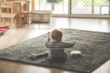 [育兒生活] 寶寶開始爬行後, 居家安全必買好物推薦 (Baby Proofing Essentials) Part 1